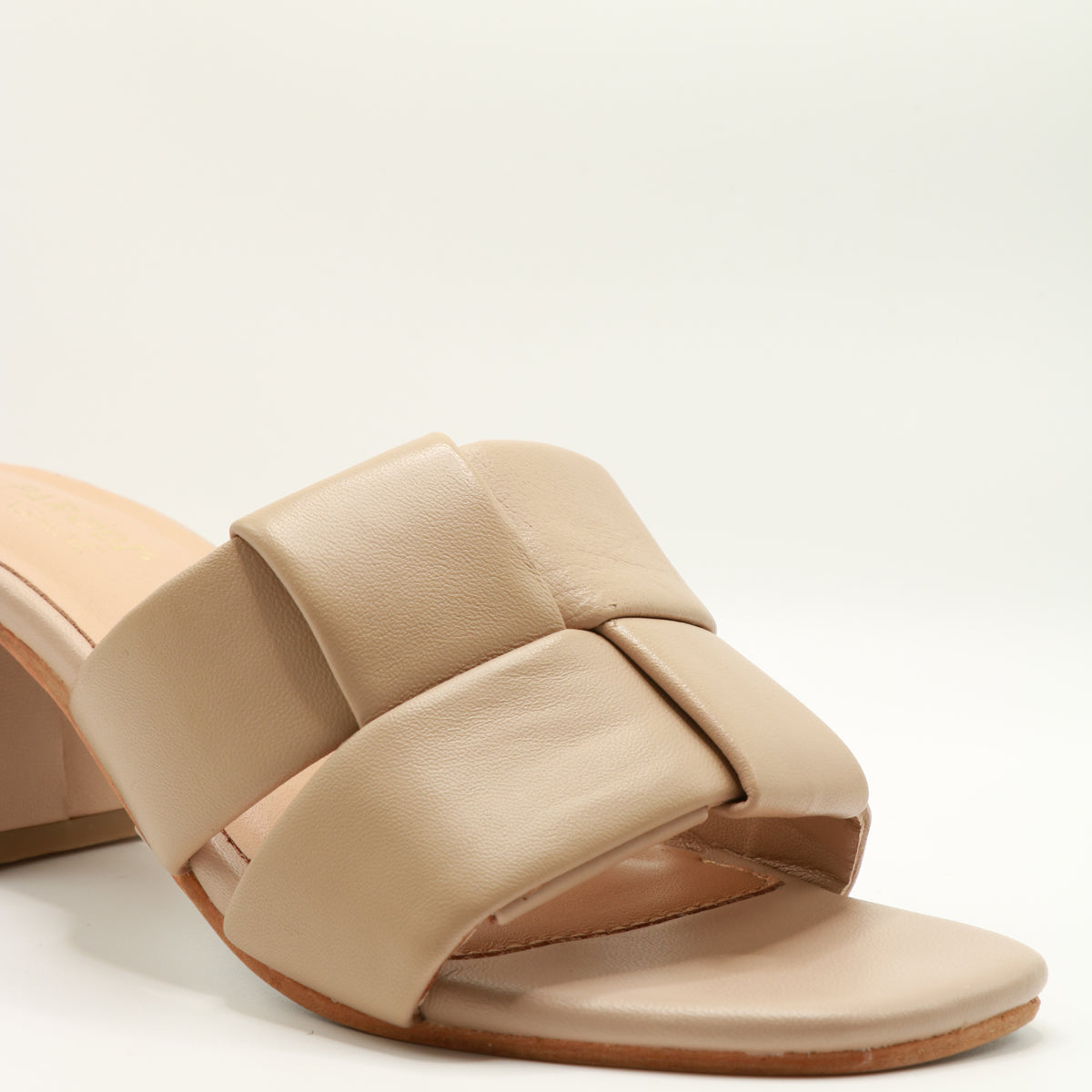 Parodi Ciabatta Nude