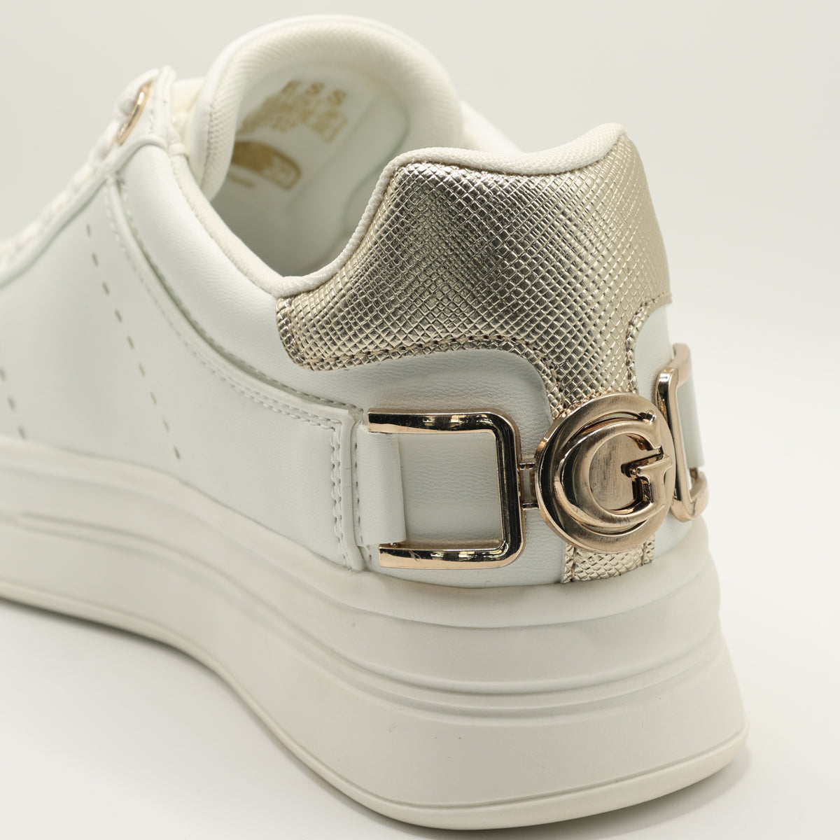 Guess Sneakers White Wesli